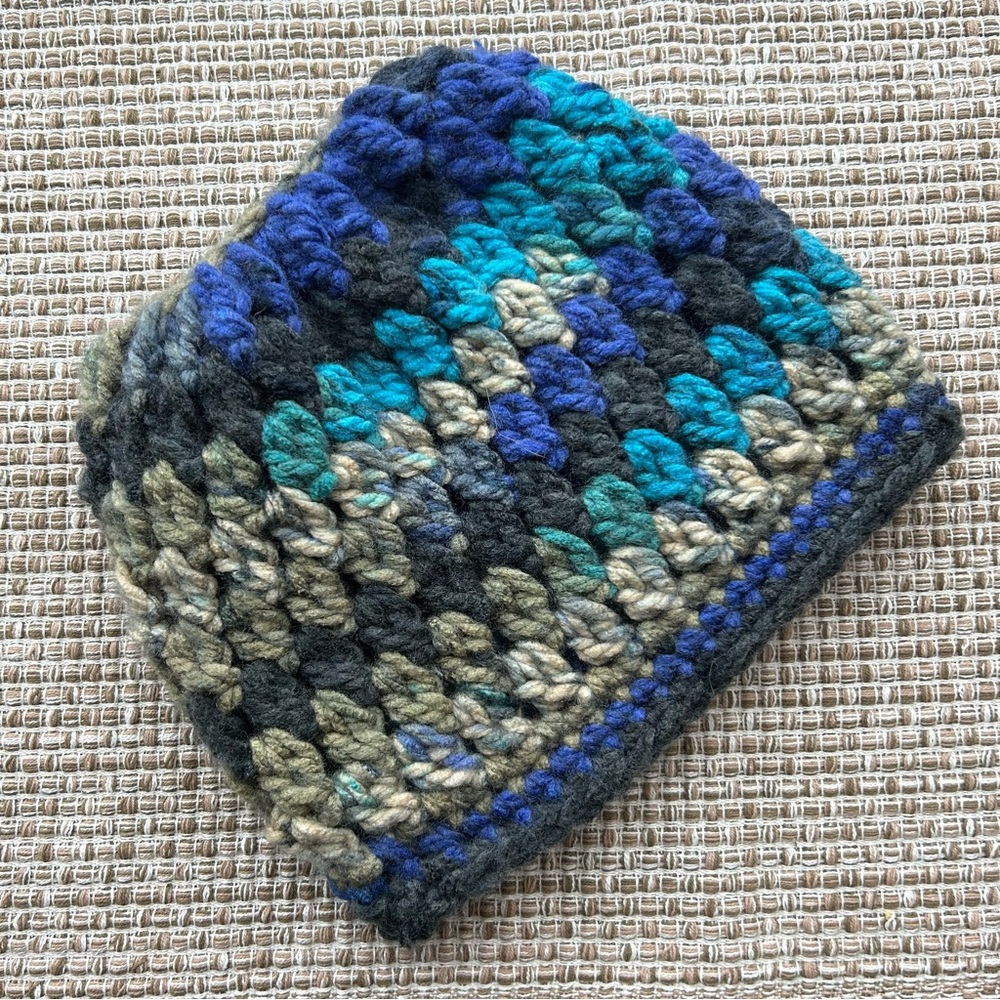 Handmade Crochet Ponytail Messy-Bun Beanie Hat